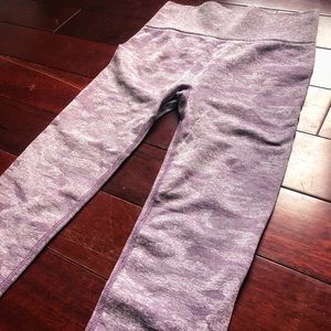 Women’s Seamless Workout Leggings